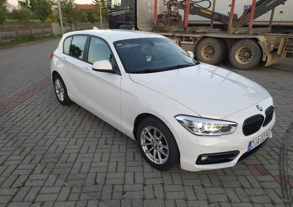 BMW Seria 1 cena 33500 przebieg: 240000, rok produkcji 2017 z Jawor małe 211